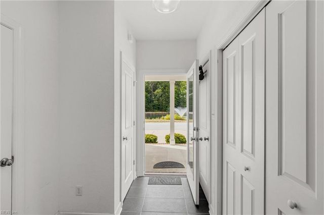 125 Mainsail LOOP, Yorktown, VA 23693