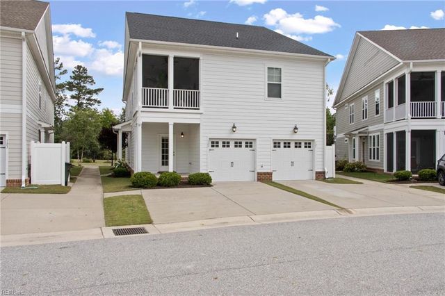 125 Mainsail LOOP, Yorktown, VA 23693