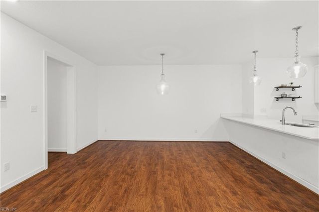 125 Mainsail LOOP, Yorktown, VA 23693