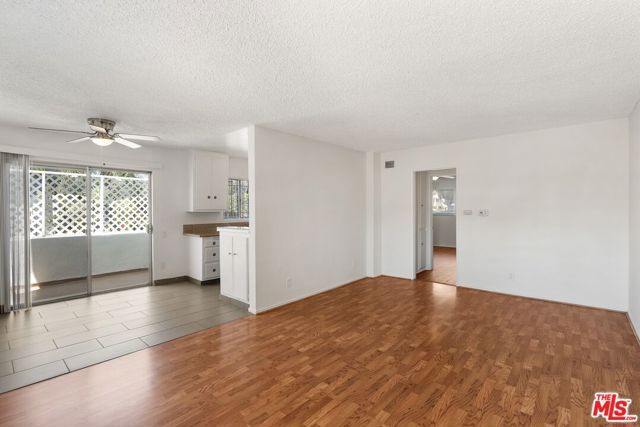 1900 Dracena Drive, Los Angeles, CA 90027