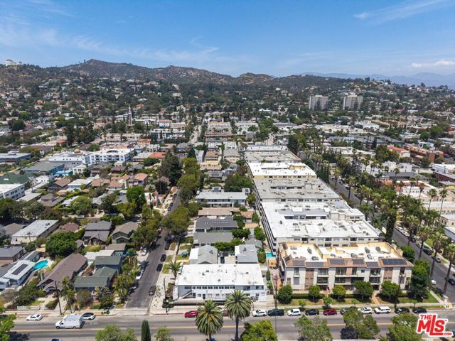 1900 Dracena Drive, Los Angeles, CA 90027