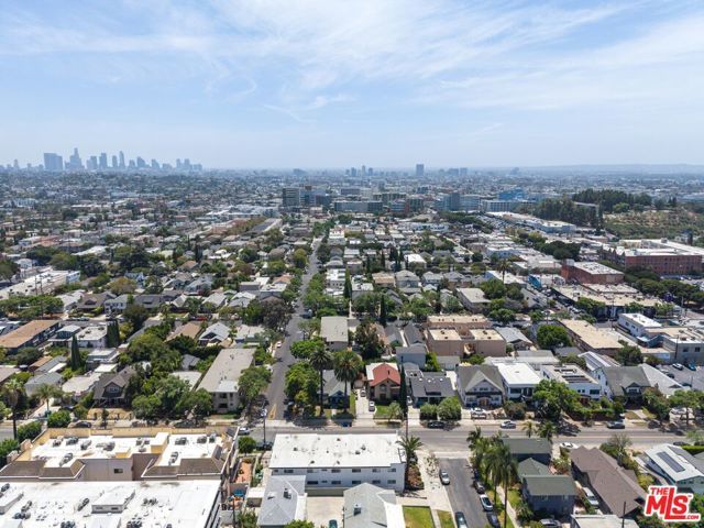 1900 Dracena Drive, Los Angeles, CA 90027