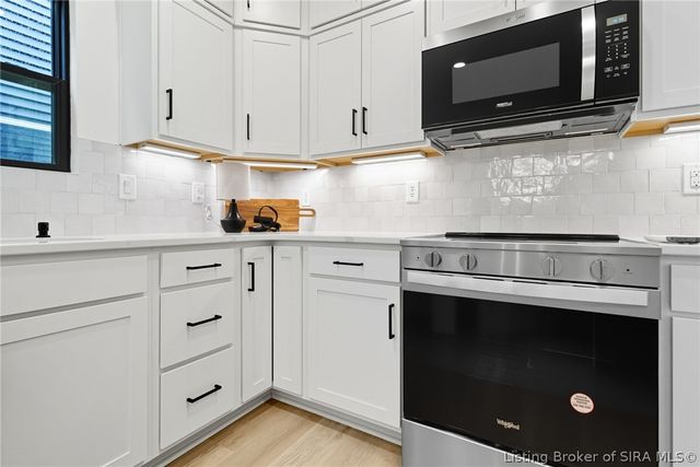 134 E Rock Lane, Clarksville, IN 47129