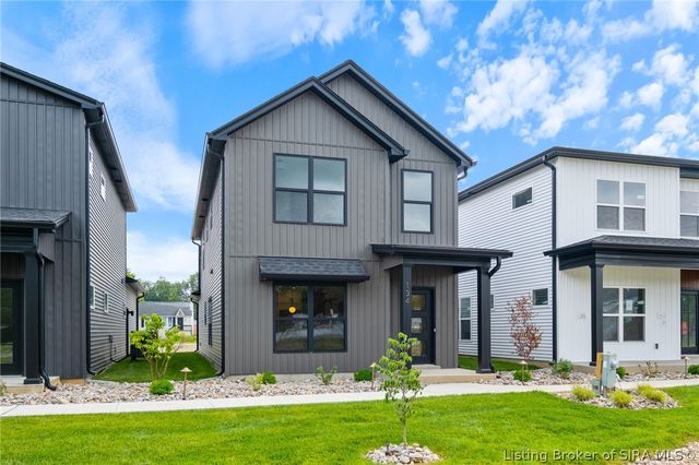 134 E Rock Lane, Clarksville, IN 47129