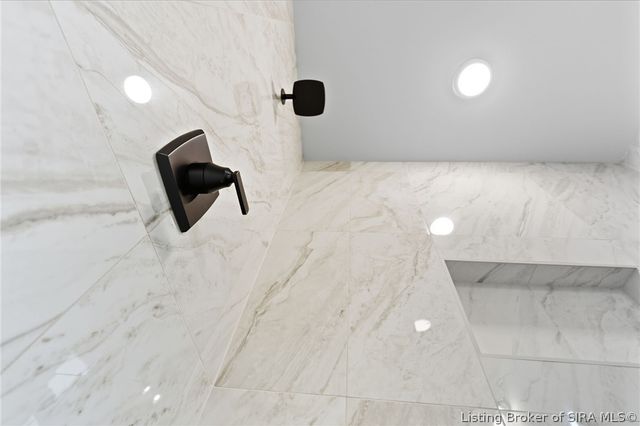 134 E Rock Lane, Clarksville, IN 47129