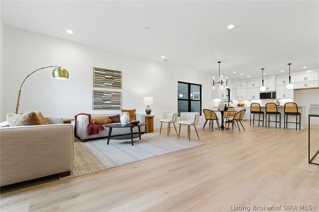 134 E Rock Lane, Clarksville, IN 47129