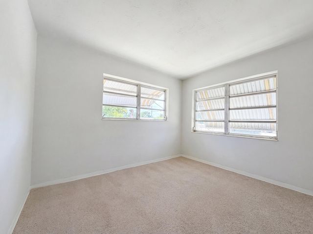 5921 SW 41st Street, West Park, FL 33023