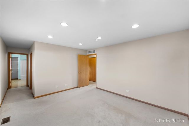 1065 Port Royal Road, Pingree Grove, IL 60140