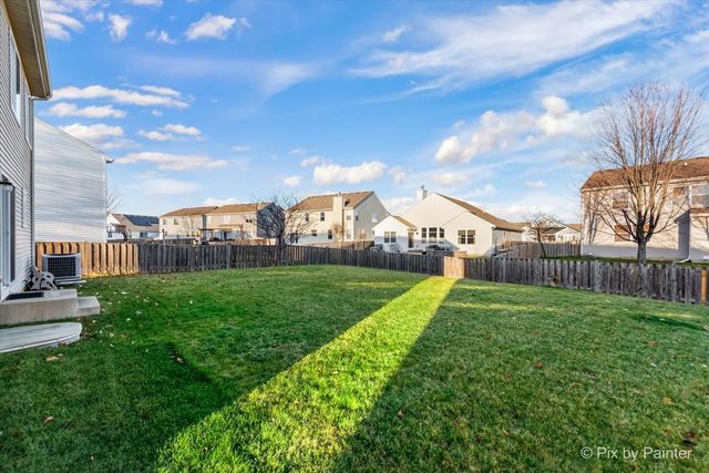 1065 Port Royal Road, Pingree Grove, IL 60140