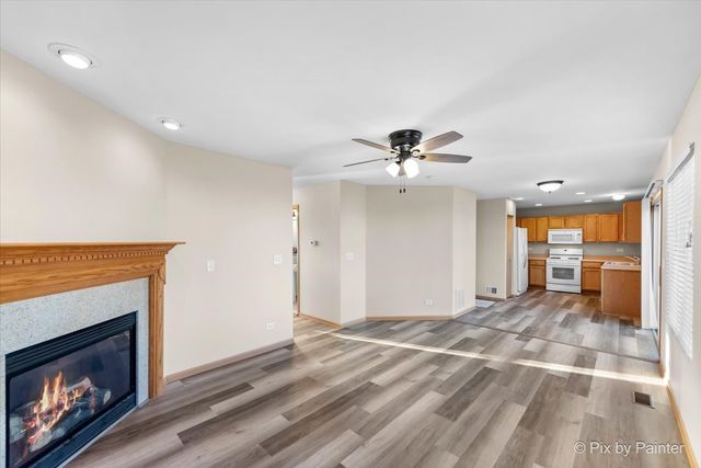 1065 Port Royal Road, Pingree Grove, IL 60140