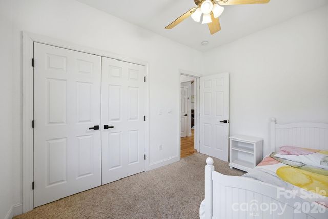 612 Christian Creek Road, Swannanoa, NC 28778