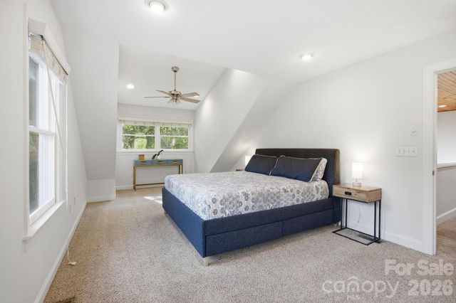 612 Christian Creek Road, Swannanoa, NC 28778