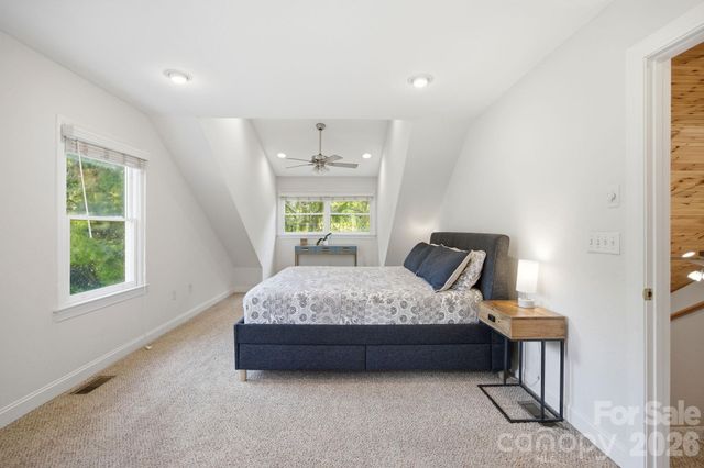 612 Christian Creek Road, Swannanoa, NC 28778