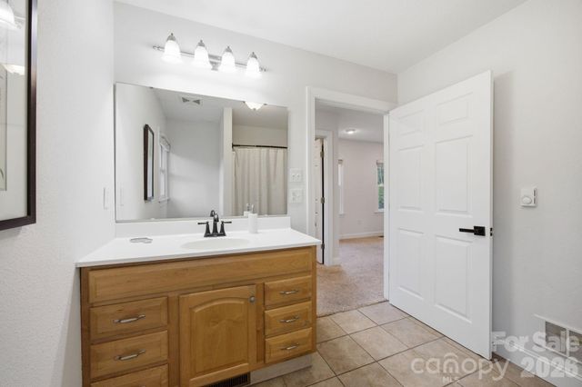 612 Christian Creek Road, Swannanoa, NC 28778