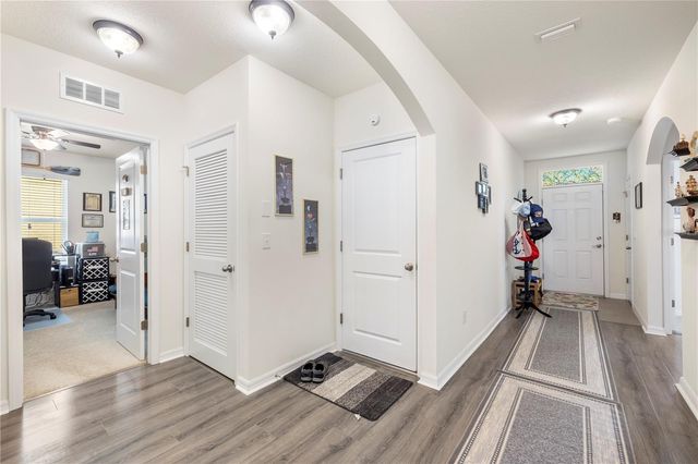 10527 PARK MEADOWBROOKE DRIVE, Riverview, FL 33578