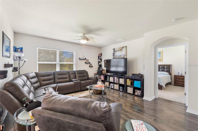 10527 PARK MEADOWBROOKE DRIVE, Riverview, FL 33578