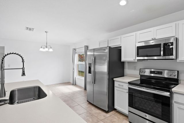 1741 SE Sandia Drive, Port St. Lucie, Port St Lucie, FL 34983