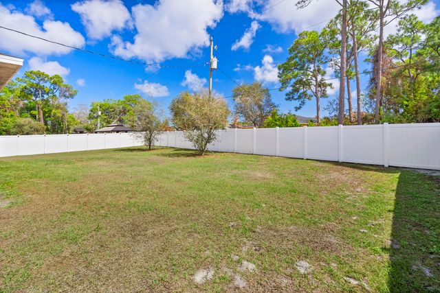 1741 SE Sandia Drive, Port St. Lucie, Port St Lucie, FL 34983