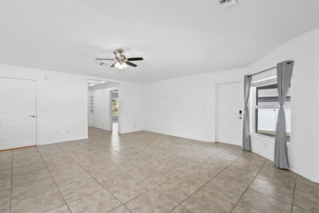 1741 SE Sandia Drive, Port St. Lucie, Port St Lucie, FL 34983