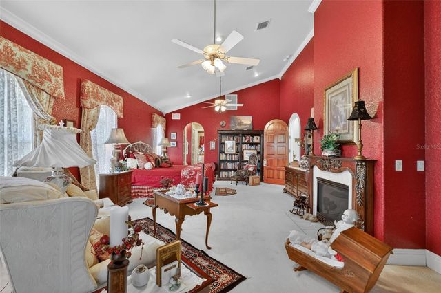 17269 SE 260TH AVENUE ROAD, Umatilla, FL 32784