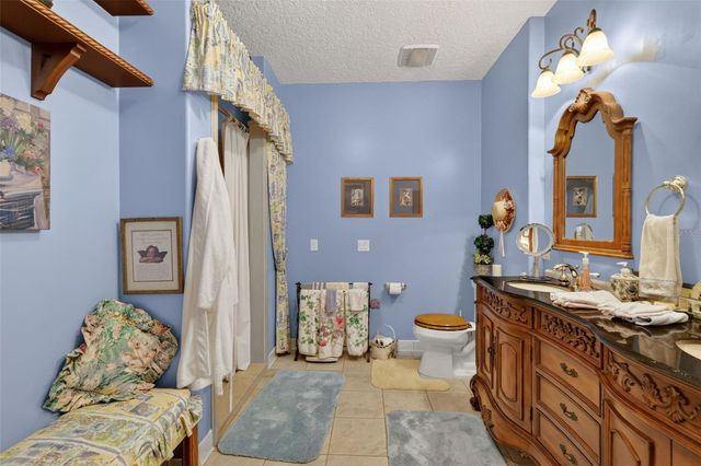 17269 SE 260TH AVENUE ROAD, Umatilla, FL 32784