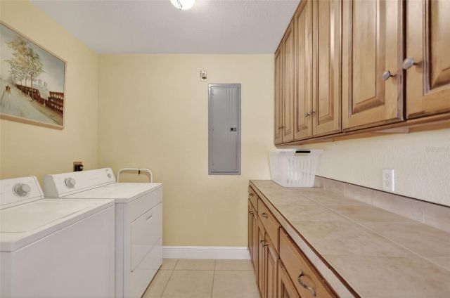 17269 SE 260TH AVENUE ROAD, Umatilla, FL 32784