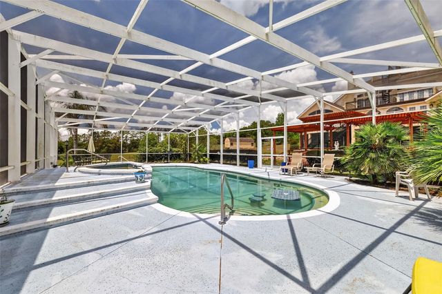 17269 SE 260TH AVENUE ROAD, Umatilla, FL 32784