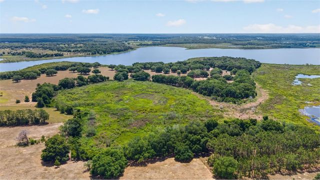 17269 SE 260TH AVENUE ROAD, Umatilla, FL 32784