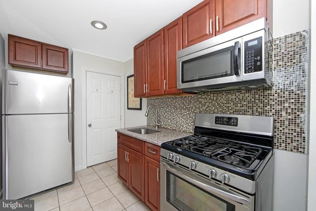 614 MARYLAND AVE, Prospect Park, PA 19076