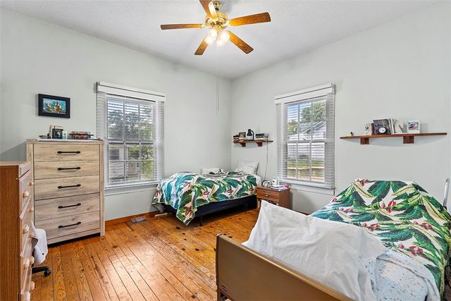 200 Louisiana Street Street, Honea Path, SC 29654