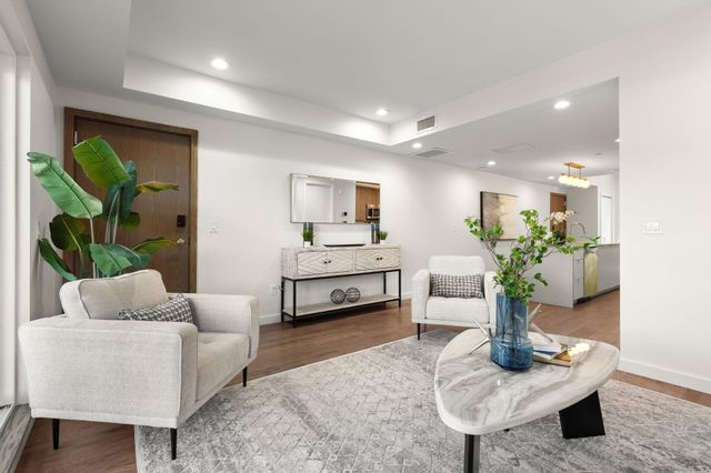 125 Hyde Park Ave A, Boston, MA 02130