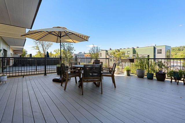 125 Hyde Park Ave A, Boston, MA 02130