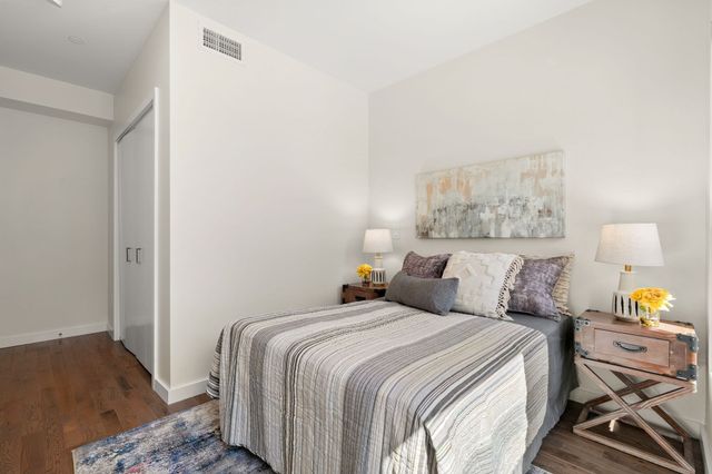 125 Hyde Park Ave A, Boston, MA 02130