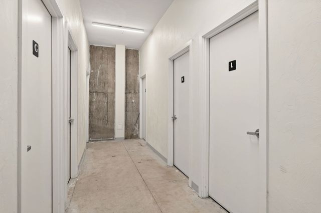 125 Hyde Park Ave A, Boston, MA 02130