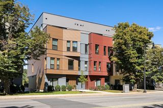 125 Hyde Park Ave A, Boston, MA 02130