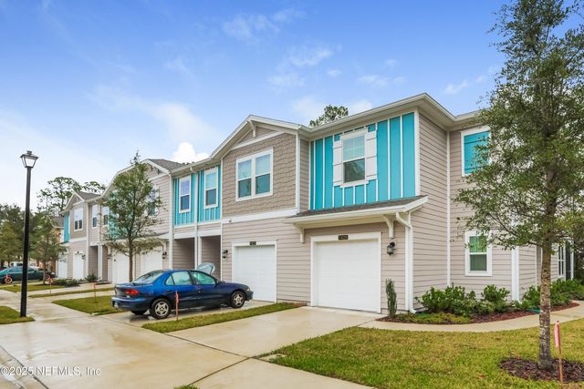 7419 PALM HILLS Drive, Jacksonville, FL 32244