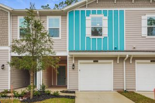 7419 PALM HILLS Drive, Jacksonville, FL 32244