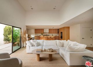 11827 Wagner Street, Culver City, CA 90230