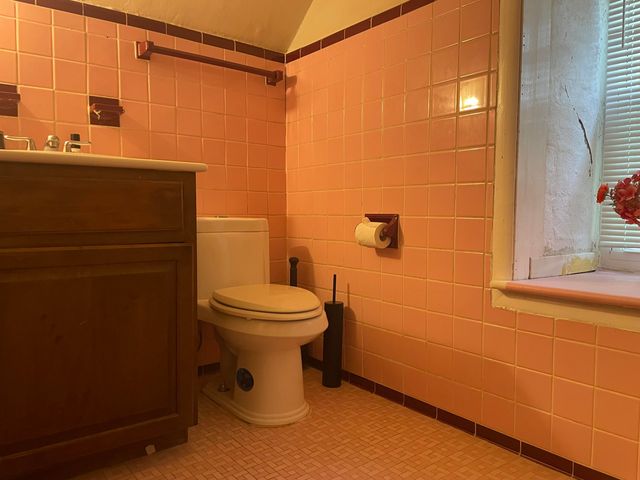 27551 Goldengate Drive W, Lathrup Village, MI 48076