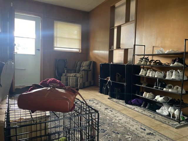 27551 Goldengate Drive W, Lathrup Village, MI 48076