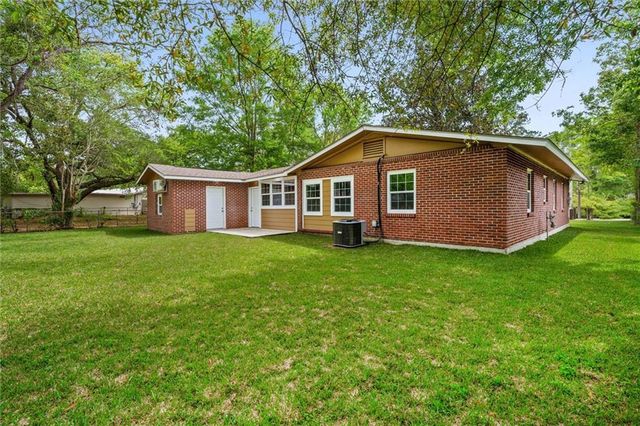 2606 Murrwood Court, Mobile, AL 36605