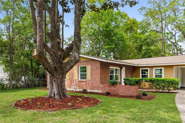 2606 Murrwood Court, Mobile, AL 36605