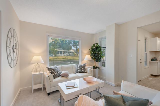 3901 Clinton Avenue, Minneapolis, MN 55409