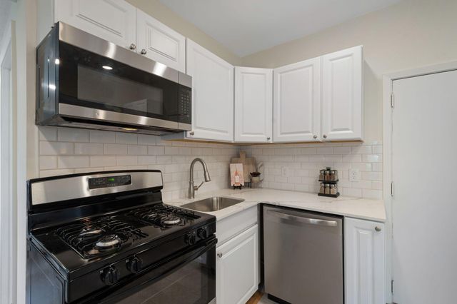 3901 Clinton Avenue, Minneapolis, MN 55409