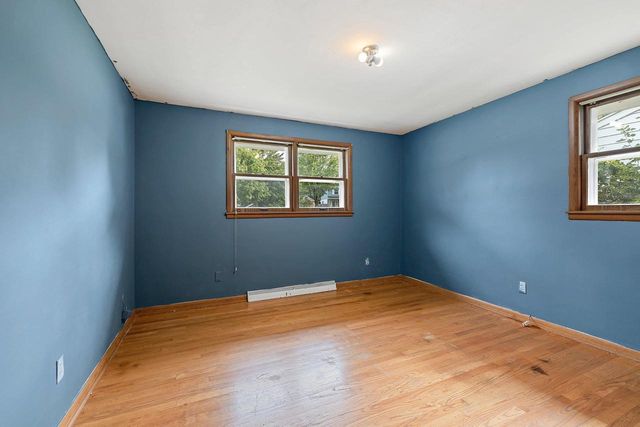 140 HELENE COURT, Green Bay, WI 54301