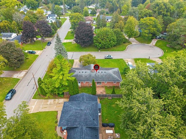 140 HELENE COURT, Green Bay, WI 54301
