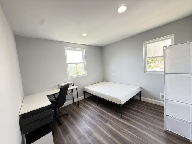 2128 N 9TH ST, Philadelphia, PA 19122