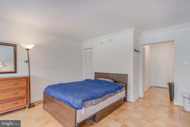 922 24TH ST NW #415, Washington, DC 20037