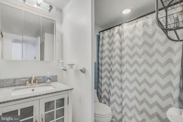 922 24TH ST NW #415, Washington, DC 20037