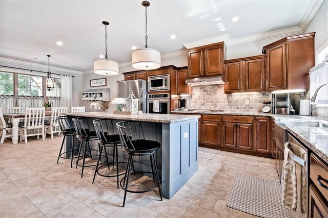 404 Grandview Drive, Prairie Grove, AR 72753
